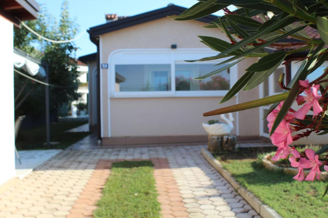 Sun&Sea Appartement Poreč Buitenkant foto