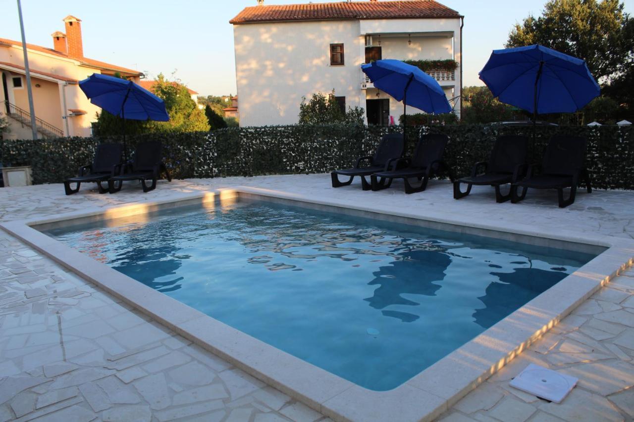 Sun&Sea Appartement Poreč Buitenkant foto